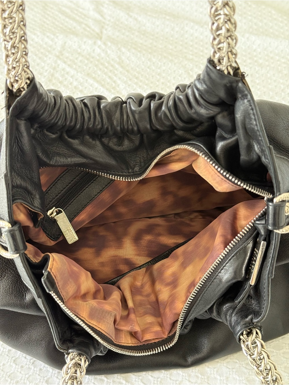 Stuart Weitzman Black Leather Chain Handle Hobo Shoulder Bag - Picture 7 of 8